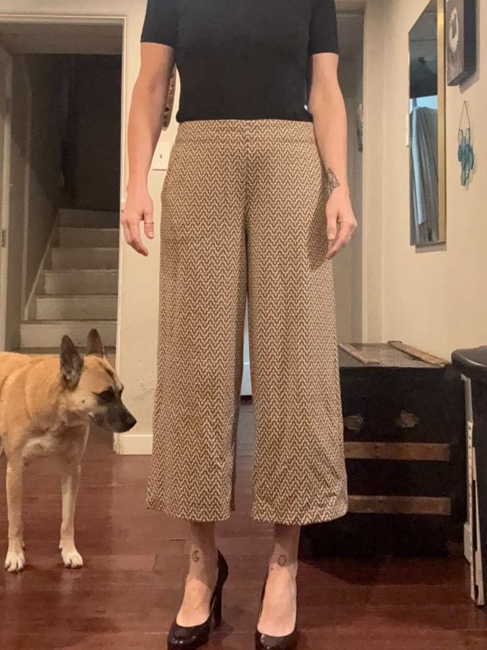 Max Studio Patterned Tan Cropped Trousers